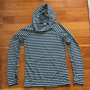 GapFit striped long sleeve top with hood
